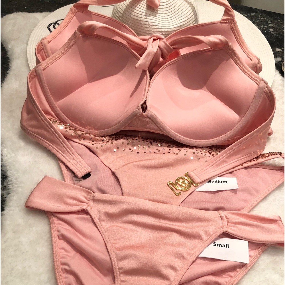 SOLD OUT on posh Canada 🇨🇦 VS bikini bombshell embellished 34D&various bottoms - Picture 11 of 16